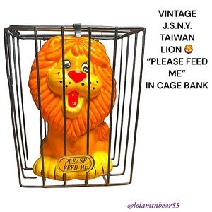 VINTAGE LION BANK IN ZOO CAGE “PLEASE FEED ME”-APPROX 6” HIGH-METAL CAGE CERAMIC